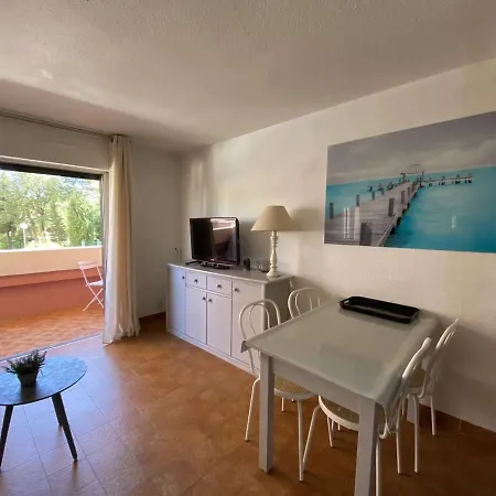 : Avec Piscine, Parking, Climatisation Et Terrasse - Fr-1-226-294 Sainte-Maxime