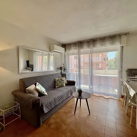 : Avec Piscine, Parking, Climatisation Et Terrasse - Fr-1-226-294 생트막시메